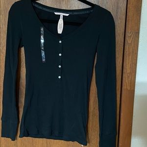 Victoria Secret Fitted Button Knit Top Scoop Neck Black